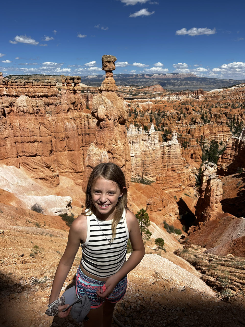 Bryce Canyon City — photo 7